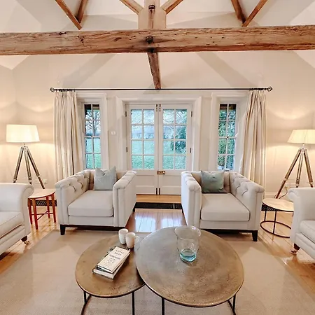 펜션 The Coach House *